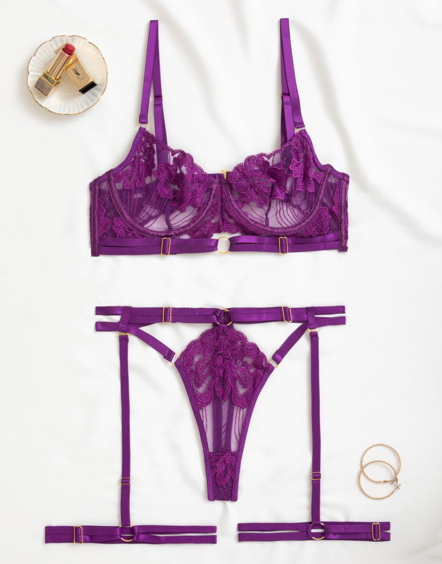 Δαντελωτό Σετ Εσωρούχων Με Ζαρτιέρες Και Καλτσοδέτες Σετ Σουτιέν Με Ρυθμιζόμενο String Και Καλτσοδέτες