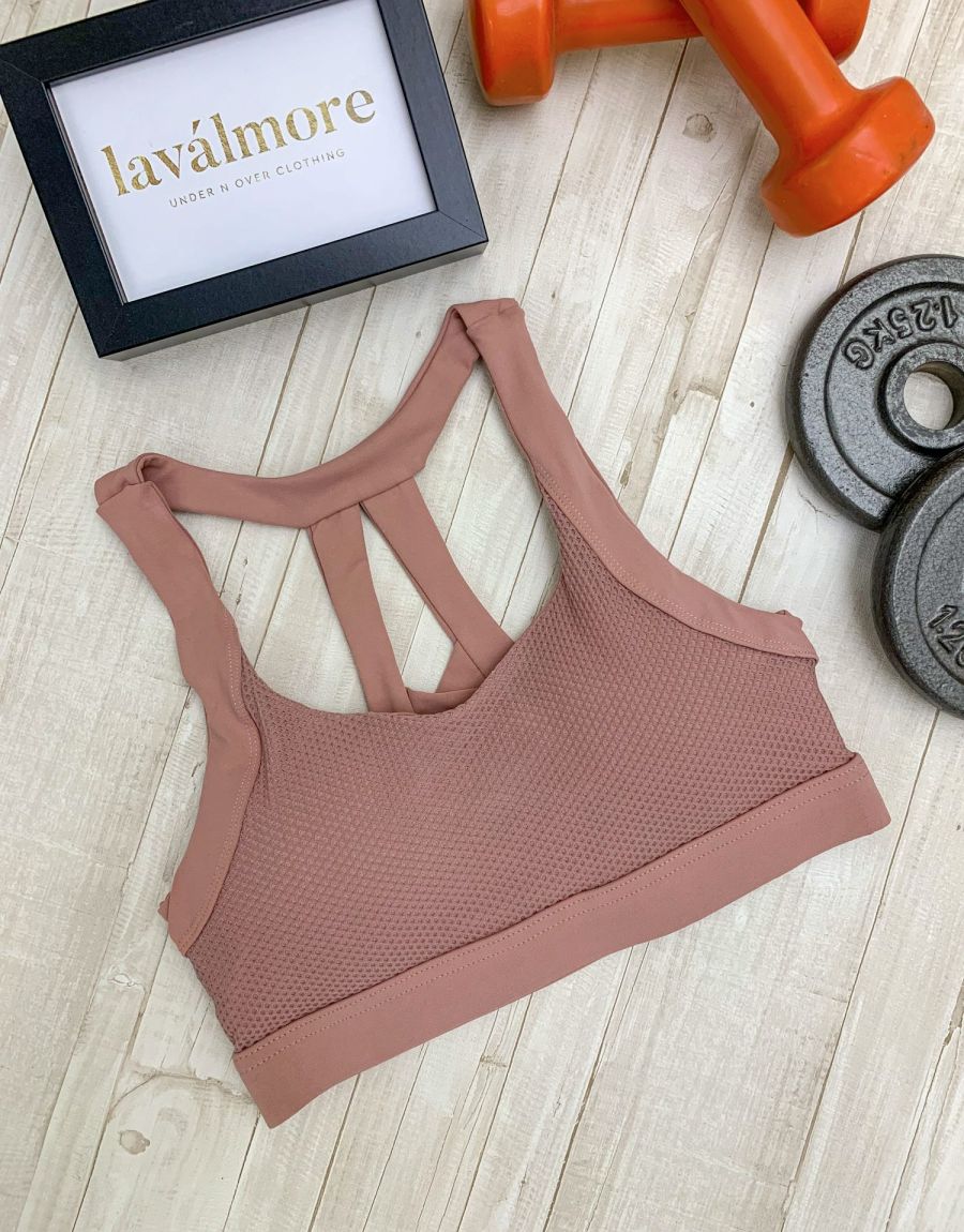 Αθλητικό Μπουστάκι Dry Fit Με Διπλές Τιράντες Στην Πλάτη Αθλητικό Μπουστάκι Πικέ Με Χιαστή Λεπτομέρειες