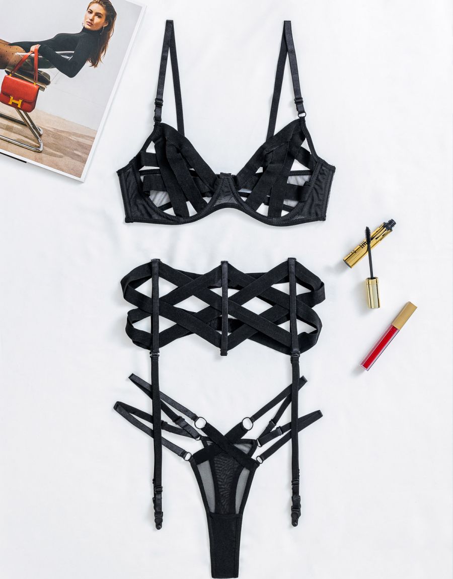 Σετ Μπουστοζαρτιέρα Με String Και Καλτσοδέτες Σετ Σουτιέν Cupless Με Τιράντες, String Και Ζαρτιέρα Κορσέ