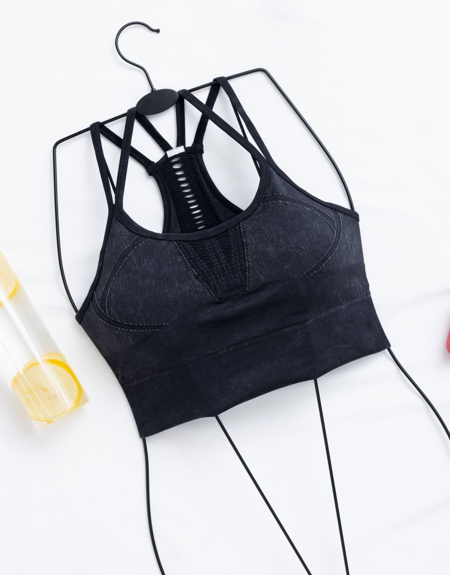 Αθλητικό Μπουστάκι Dry Fit Με Διπλές Τιράντες Στην Πλάτη Αθλητικό Μπουστάκι Seamless DryFit Με 3D Laser Cut