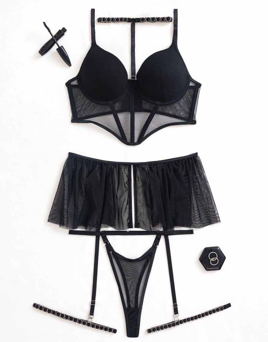 Σετ Μπουστοζαρτιέρα Με String Και Καλτσοδέτες Σετ Μπούστο Με Choker, String Και Ζαρτιέρα Με Καλτσοδέτες