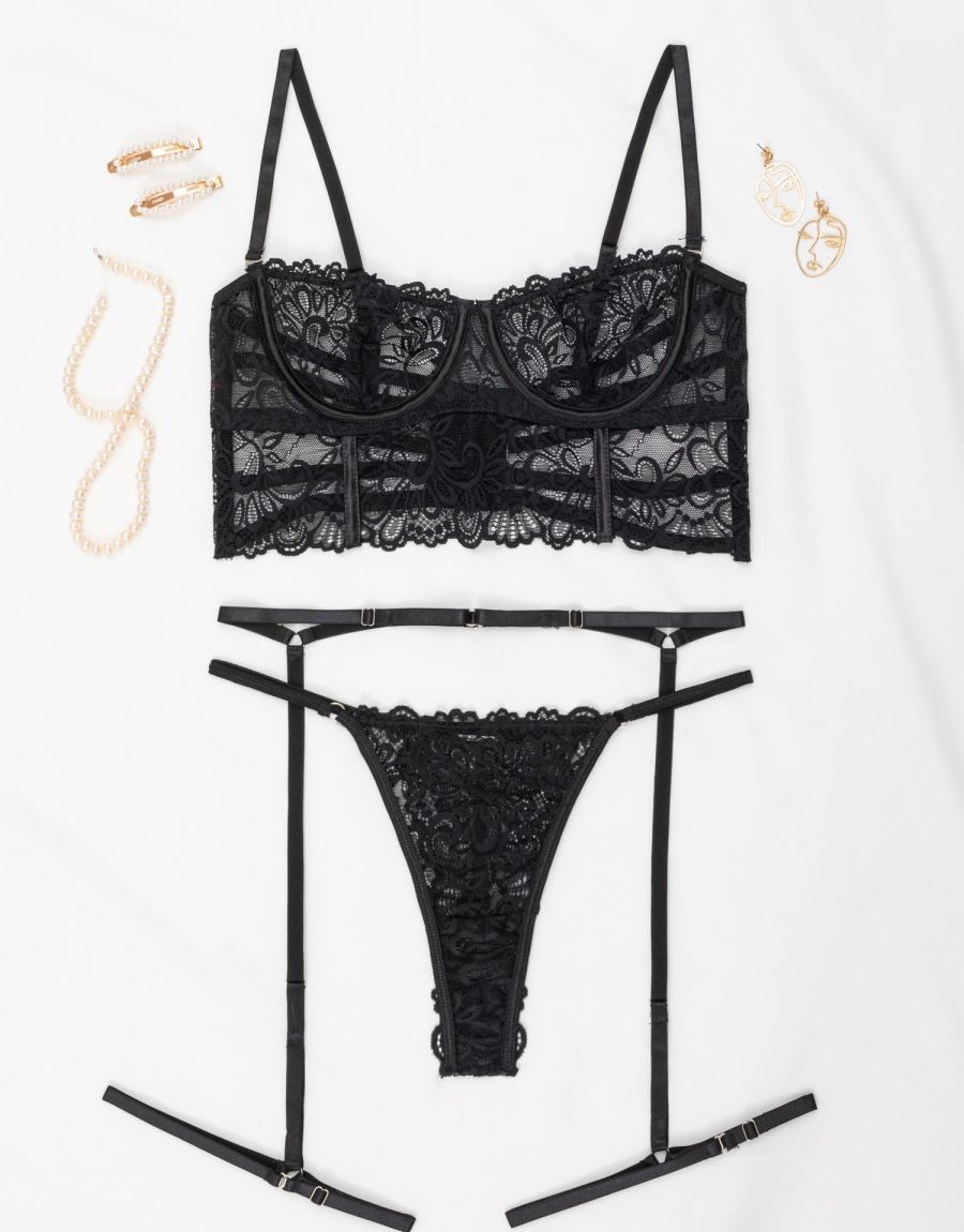 Σετ Μπουστοζαρτιέρα Με String Και Καλτσοδέτες Σετ Μπουστάκι Με Εντυπωσιακή Πλάτη String Και Ζαρτιέρα