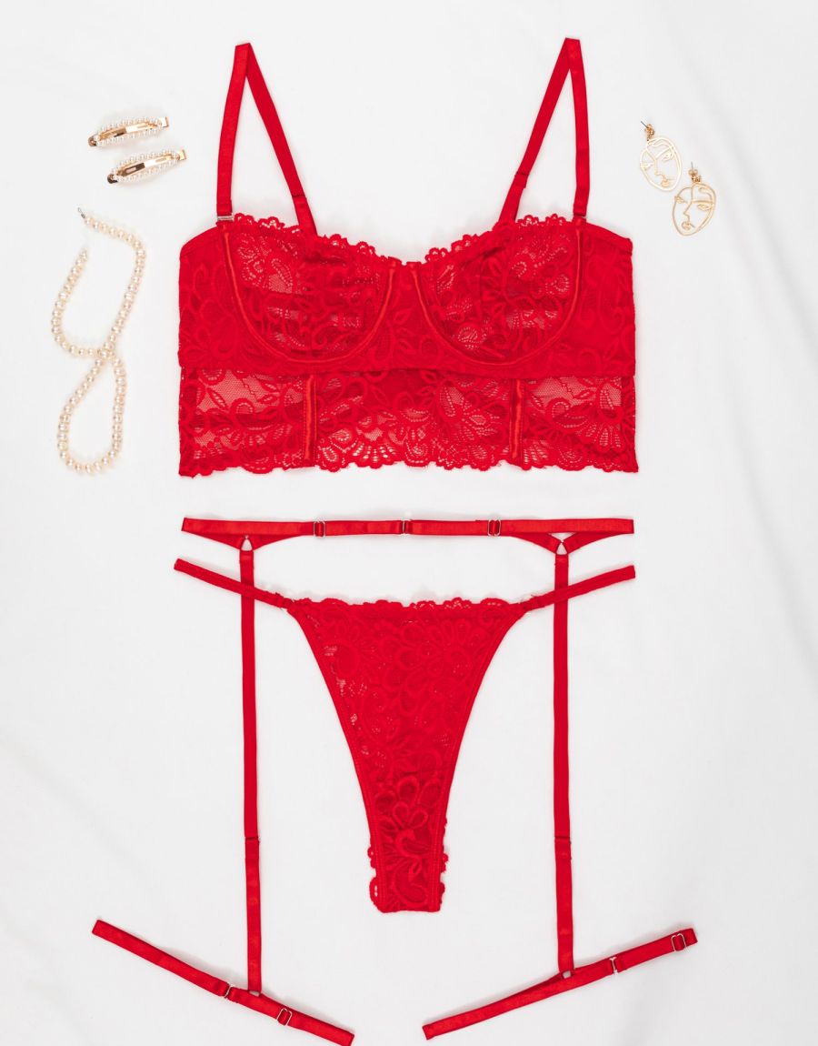 Σετ Bralette Δίχτυ Και Δαντέλα Με String Και Ζαρτιέρα Σετ Μπουστάκι Με Εντυπωσιακή Πλάτη String Και Ζαρτιέρα
