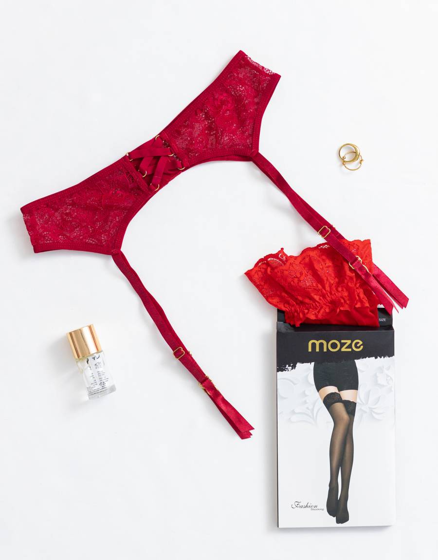 Προσφορά Σετ Ζαρτιέρες Με Κάλτσες