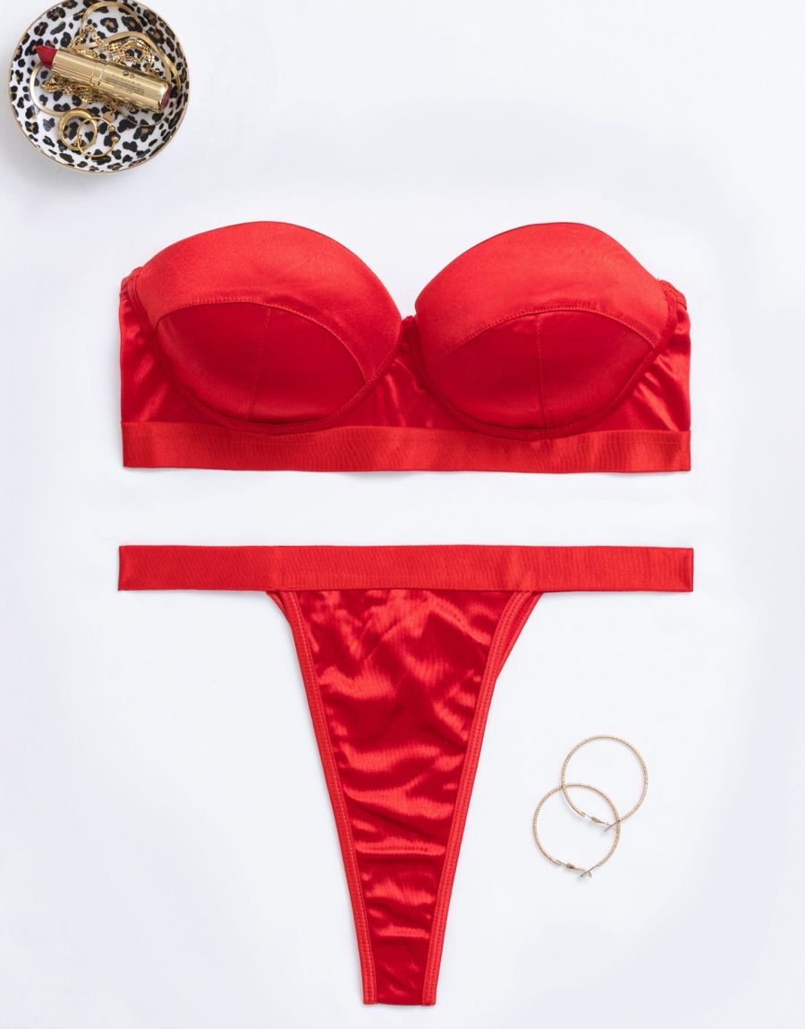 Σετ Μπουστάκι Strapless Με Ψηλόμεσο String