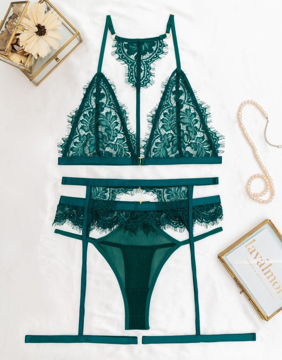 Σετ Bralette Δαντελωτό Με Ψηλόμεσο String Και Ζαρτιέρα