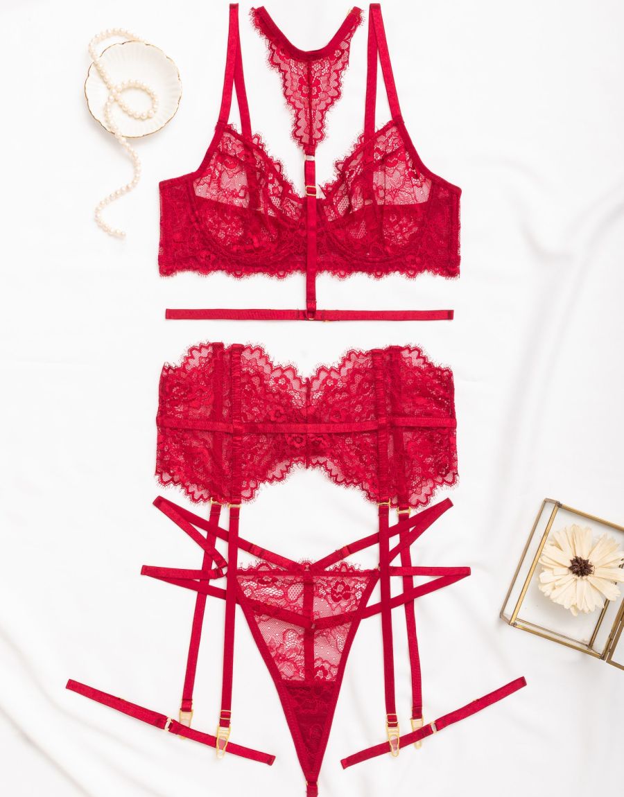 Σετ Σουτιέν Με Choker, GString Και Ζαρτιέρες, Καλτσοδέτες